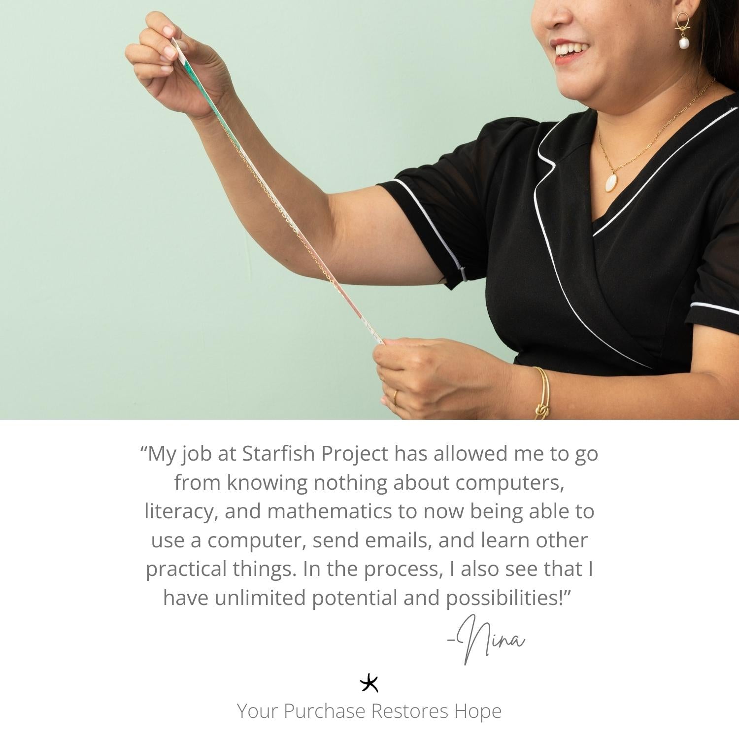 Pearl Blossom Dainty Flower and Crystal Comb