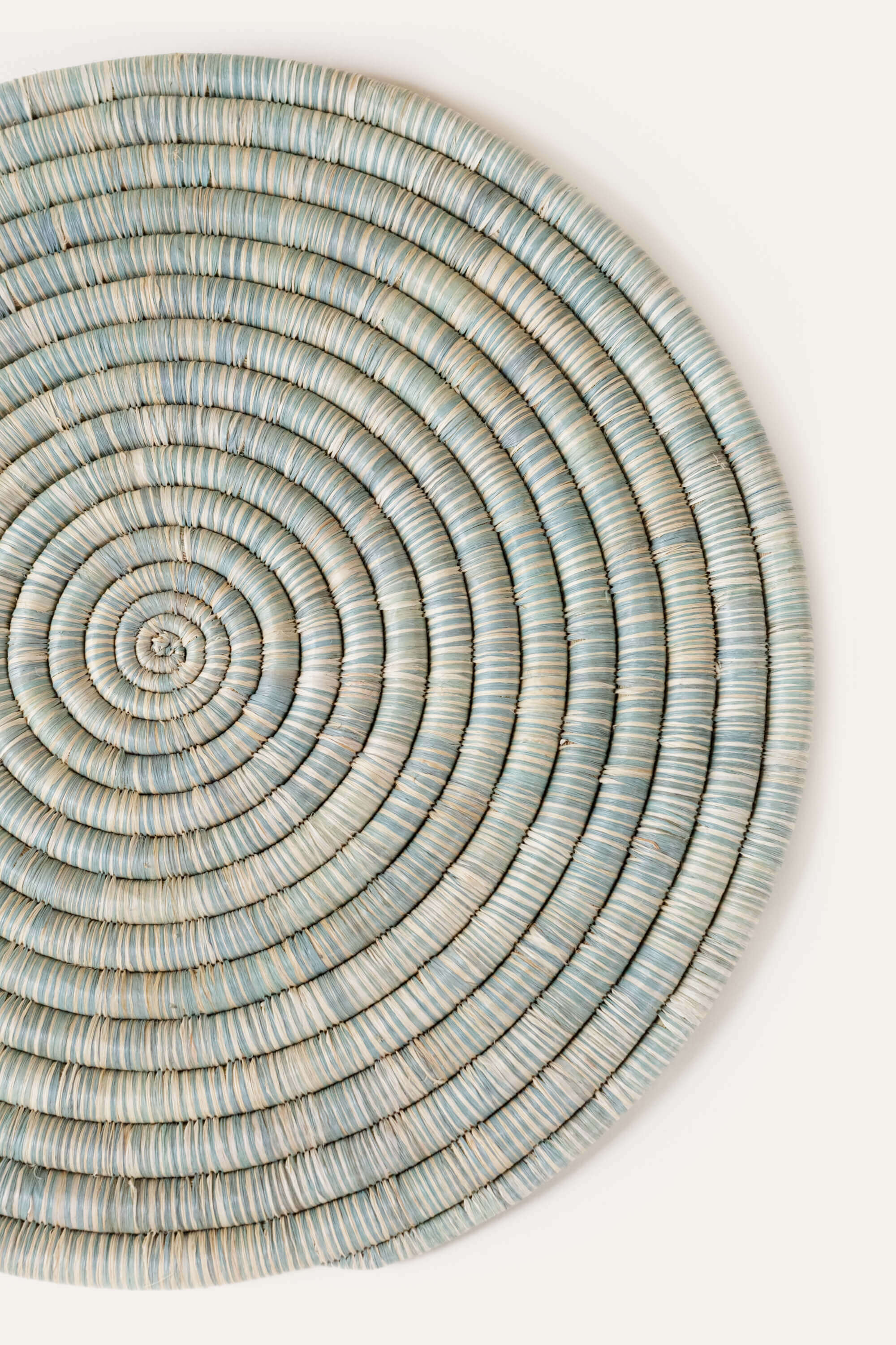 Mixed Raffia Platter