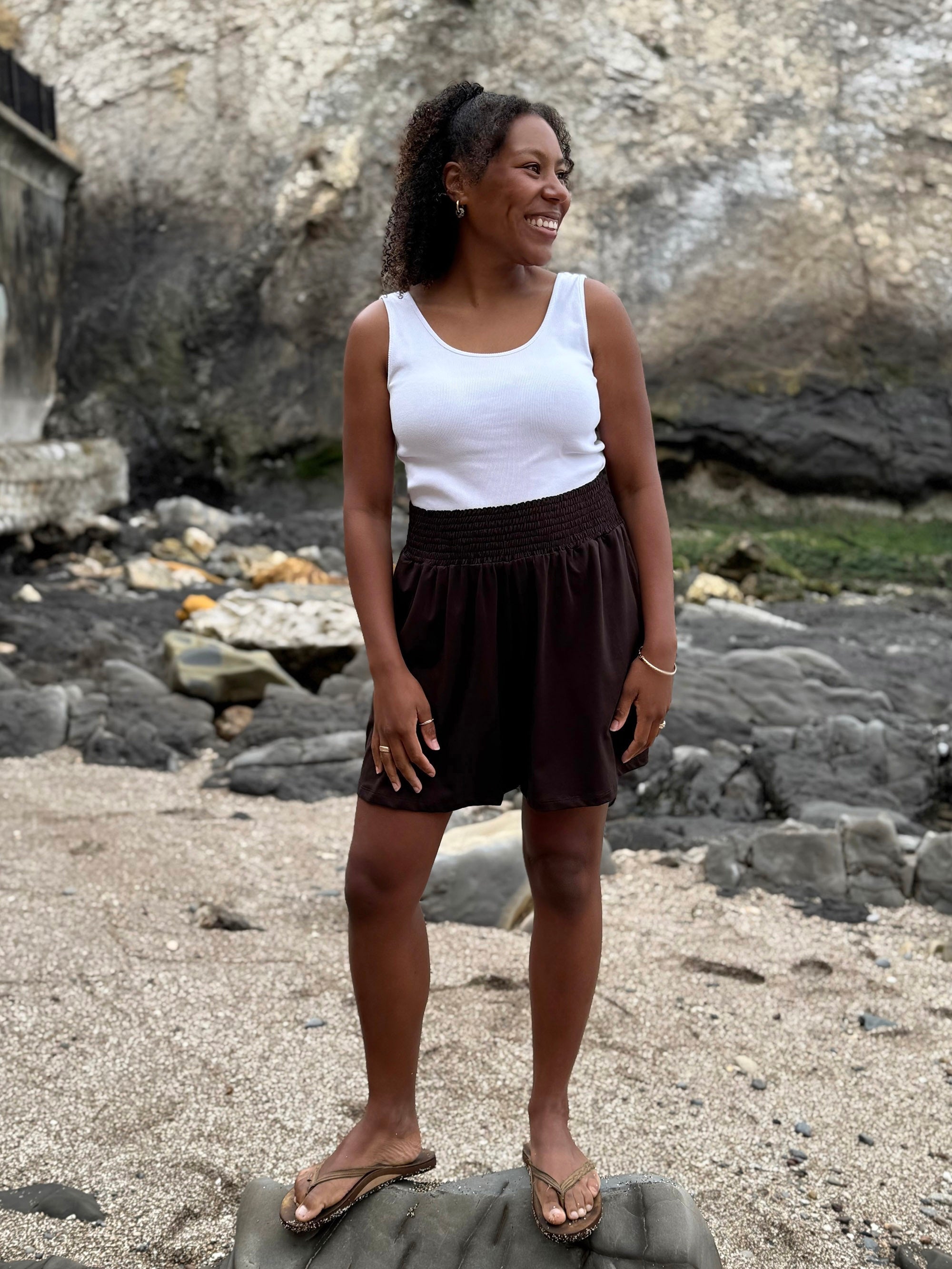 VENICE smocked shorts in Chocolate Torte