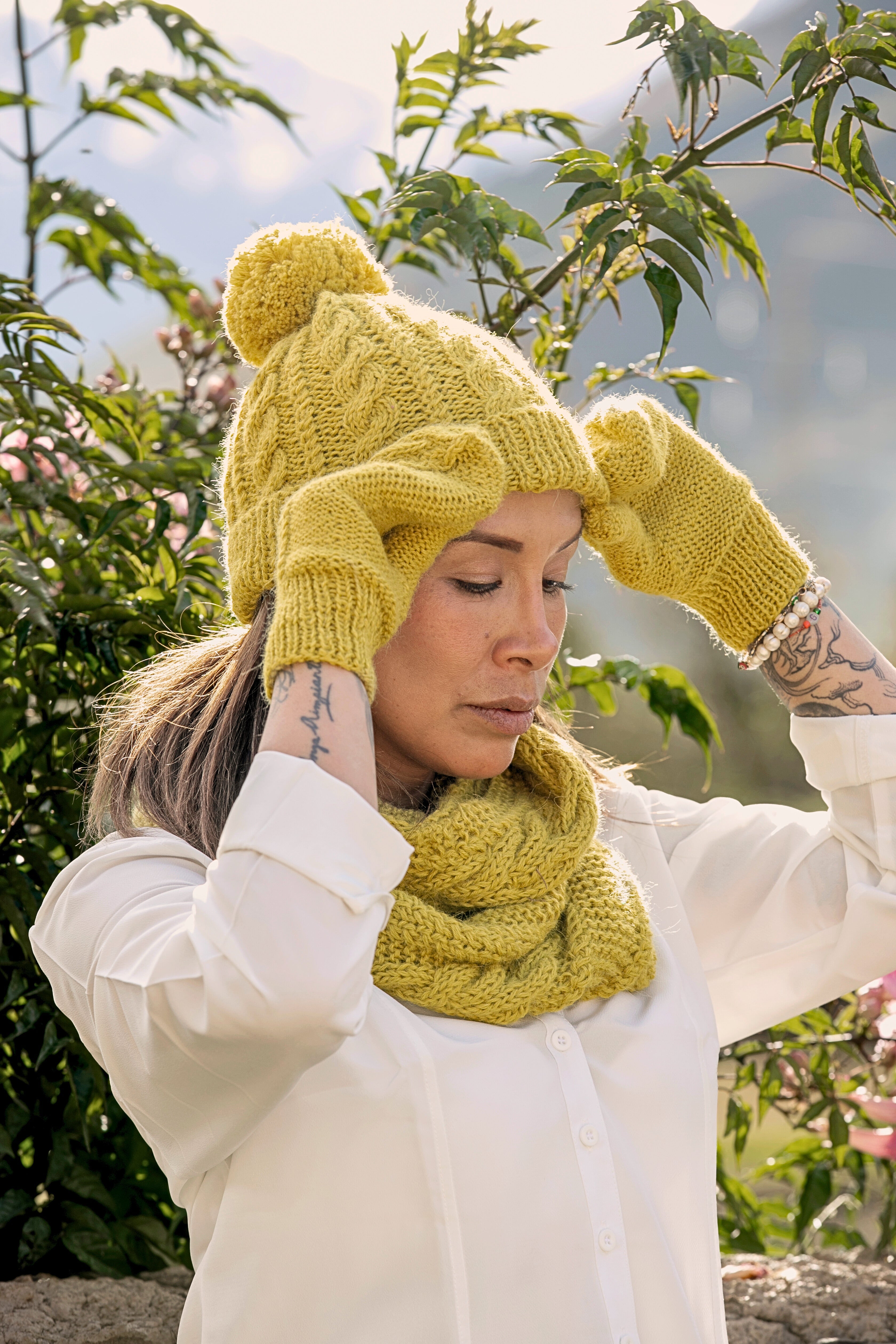 Wayra Cable Mittens