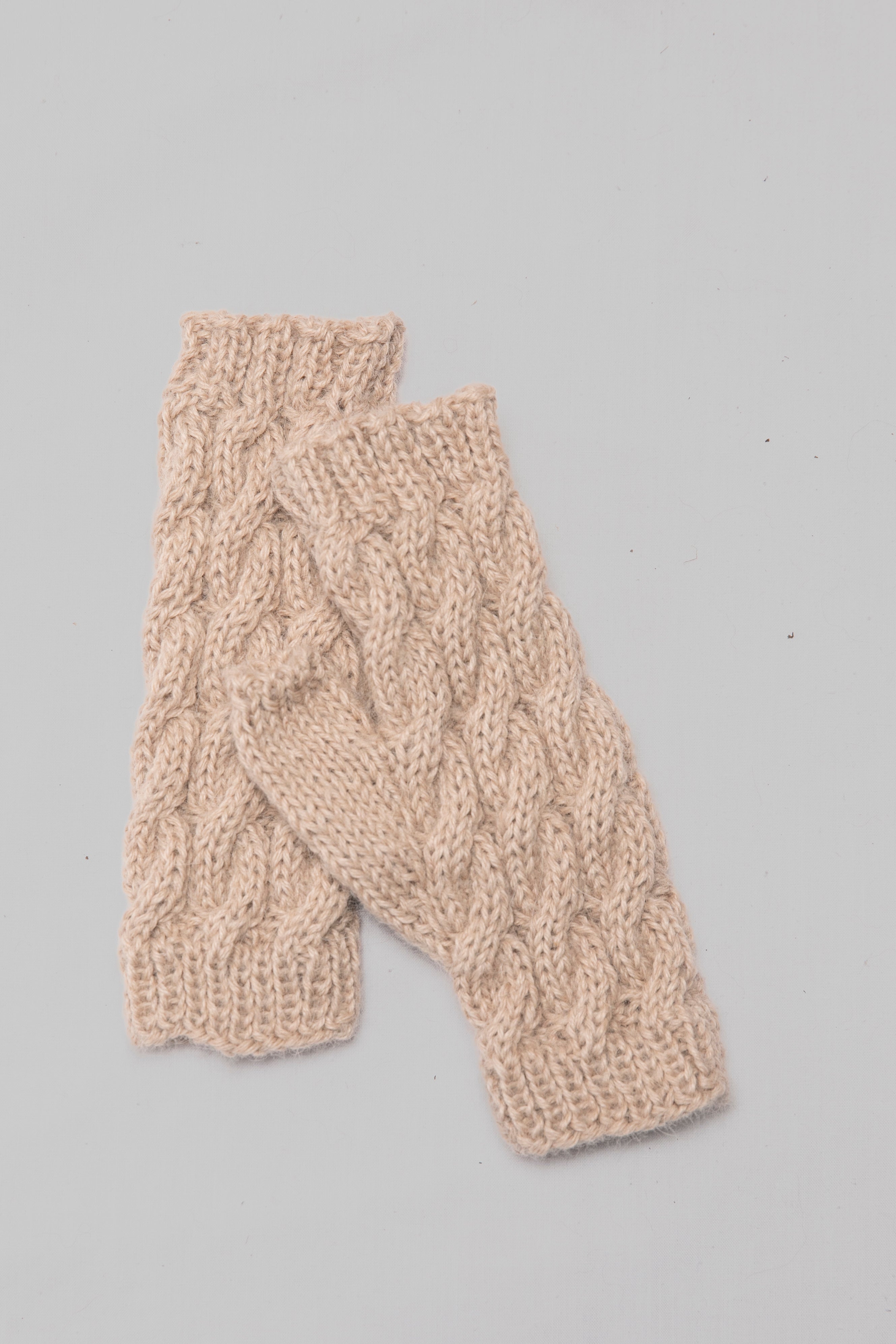 Wayra Cable Fingerless Mittens