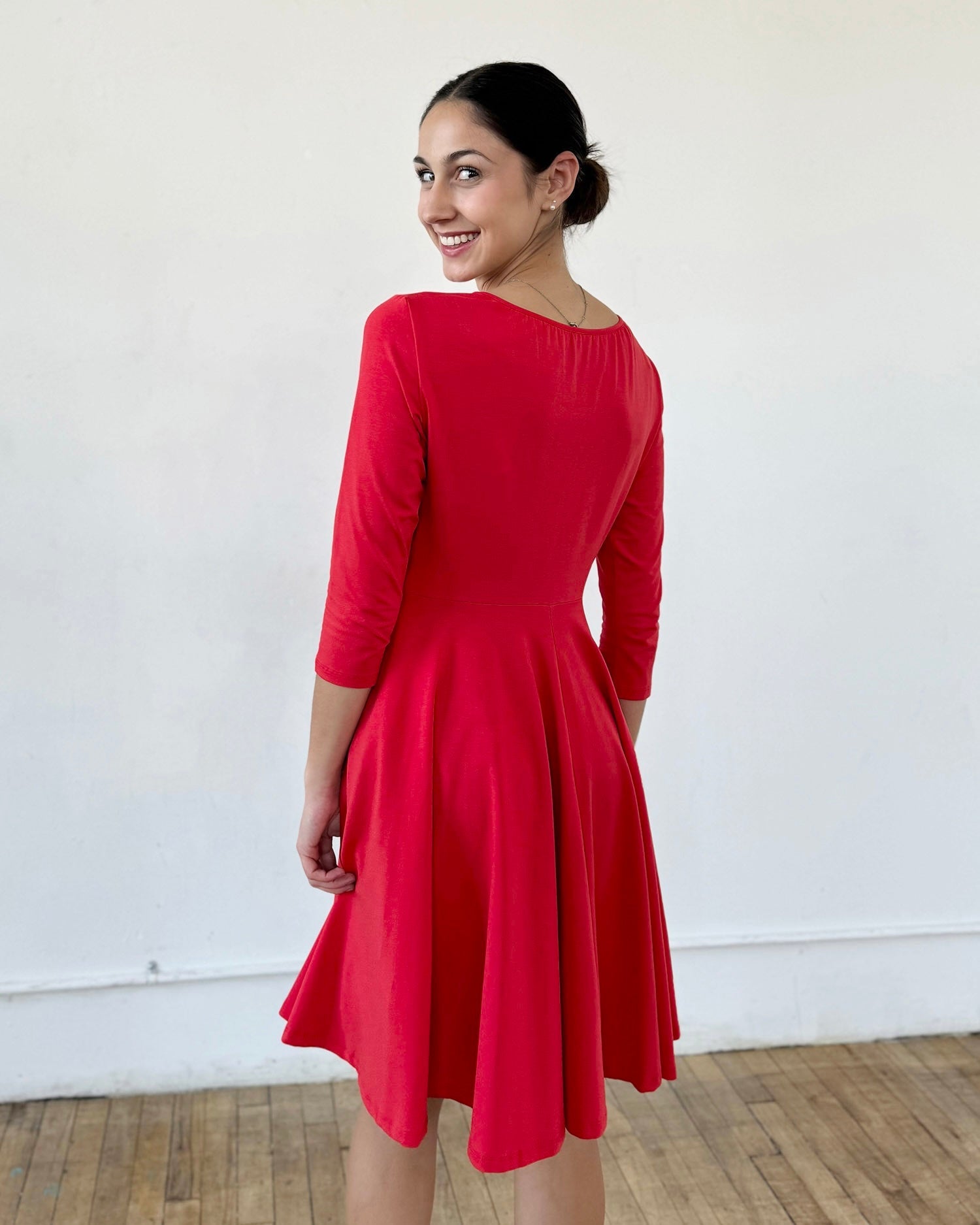 LOUISE dress in Bright Ruby