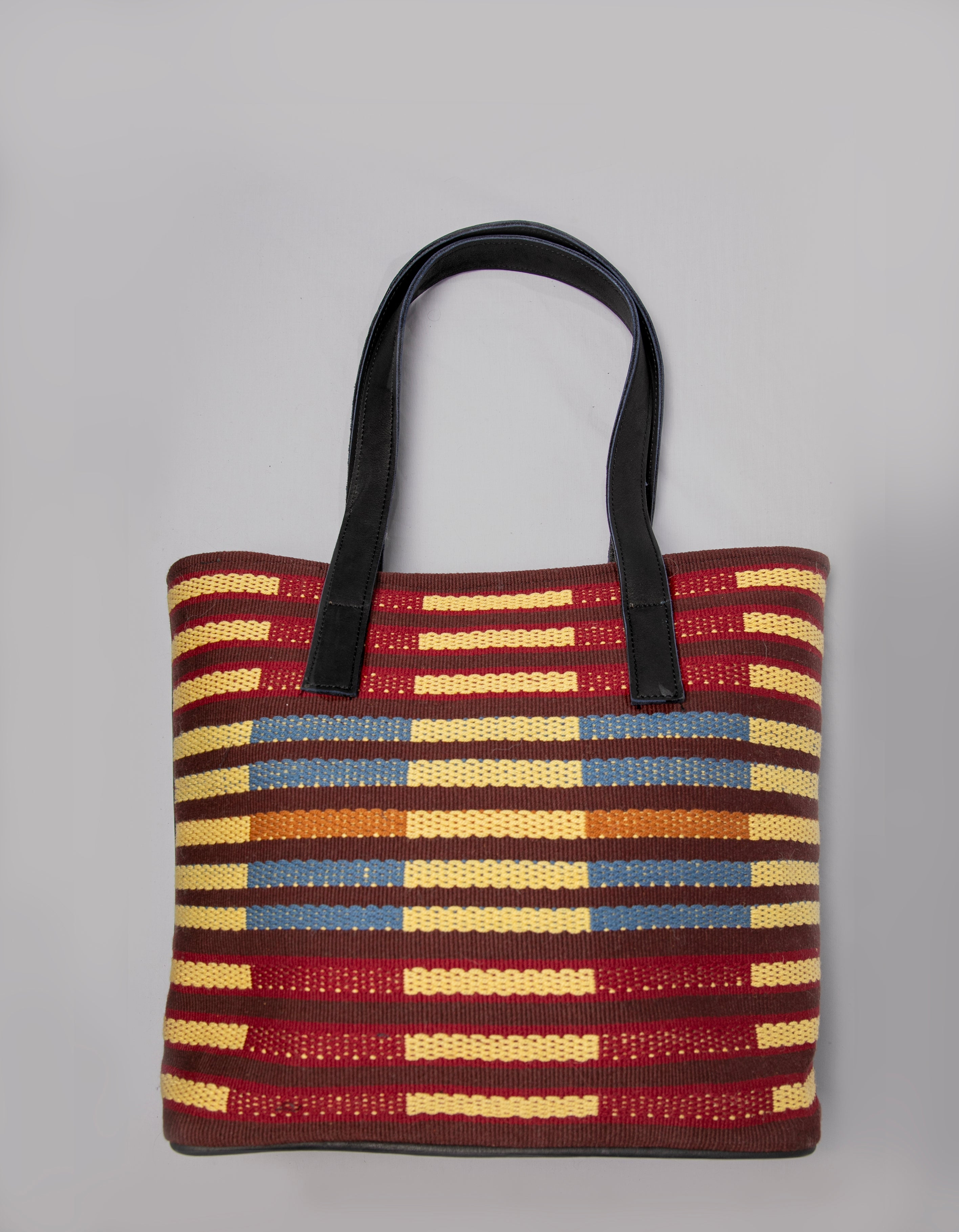 Woven Zip Tote