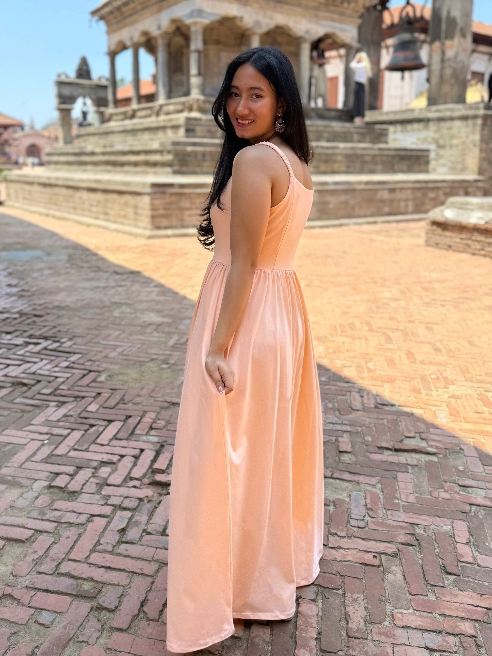 LYDIA dress in Apricot