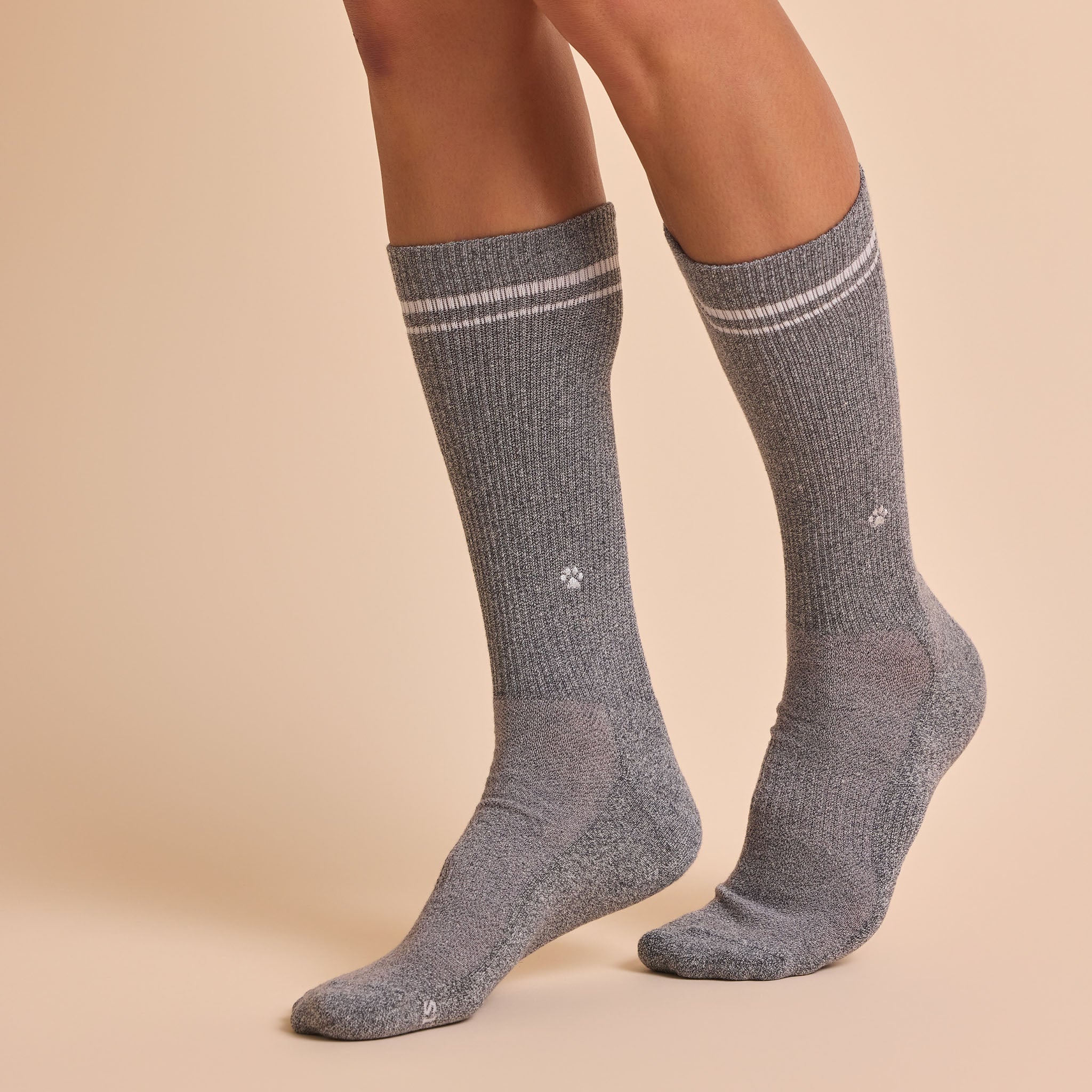 Comfort Crew Socks that Save Dogs