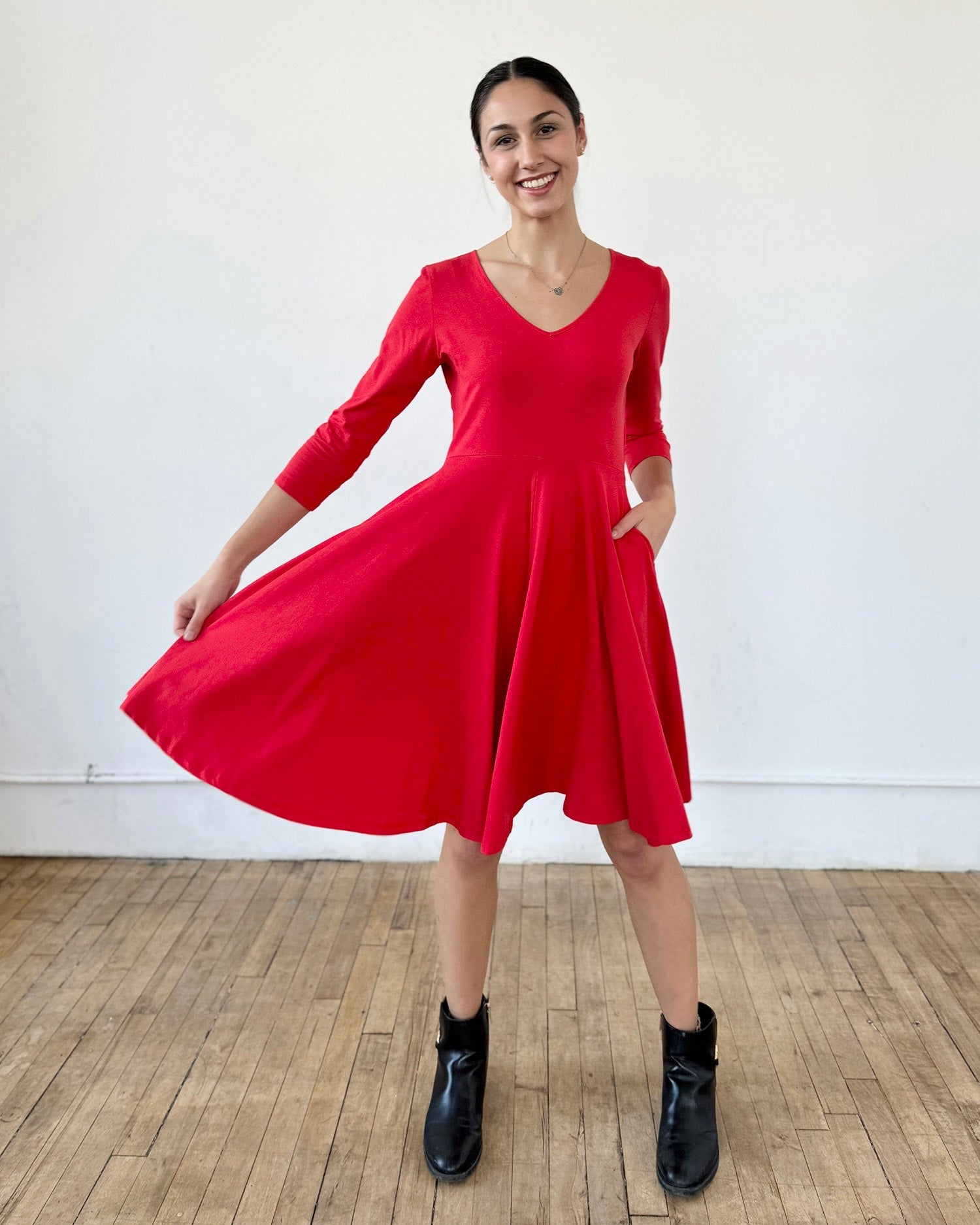 LOUISE dress in Bright Ruby