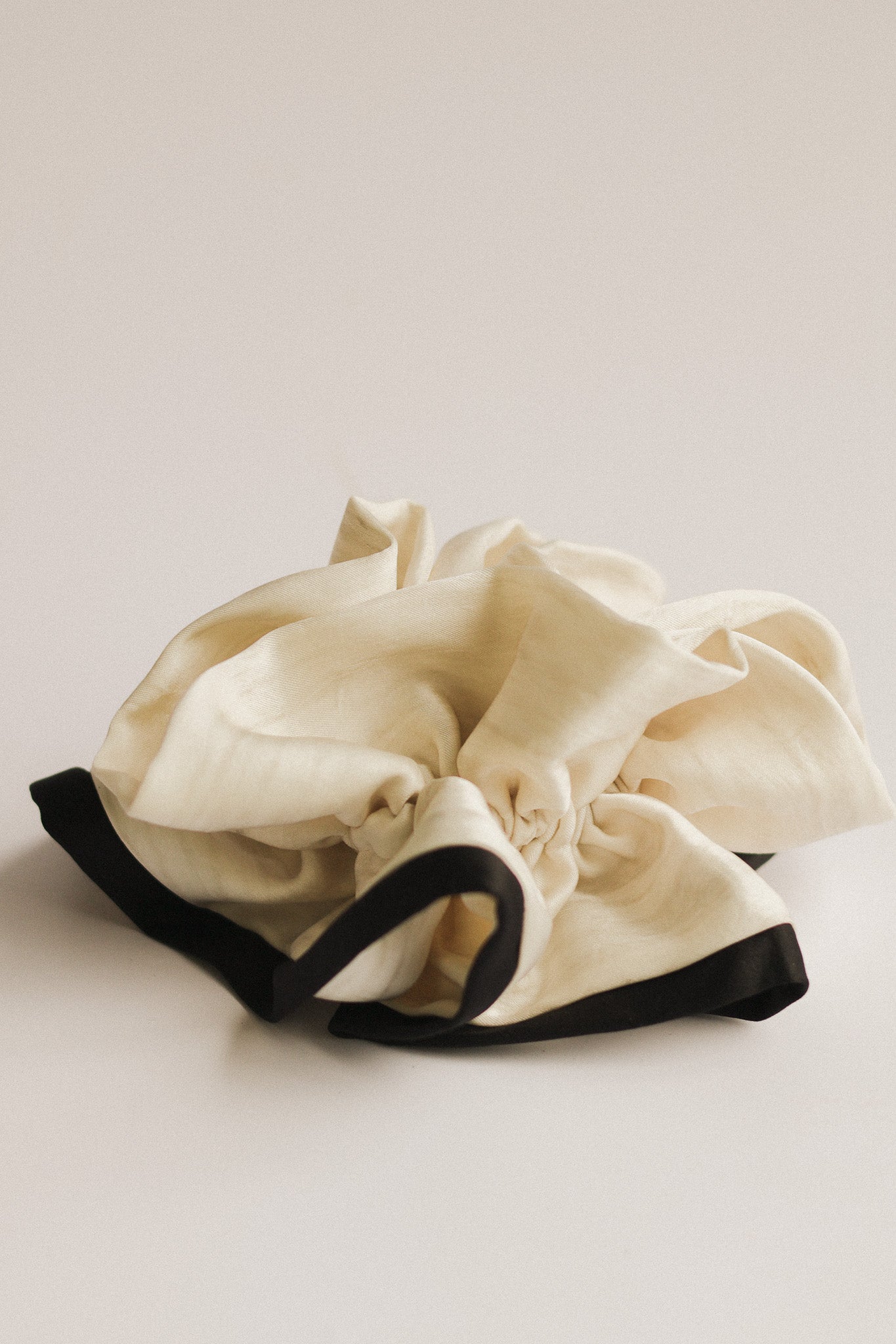 XL Scrunchie