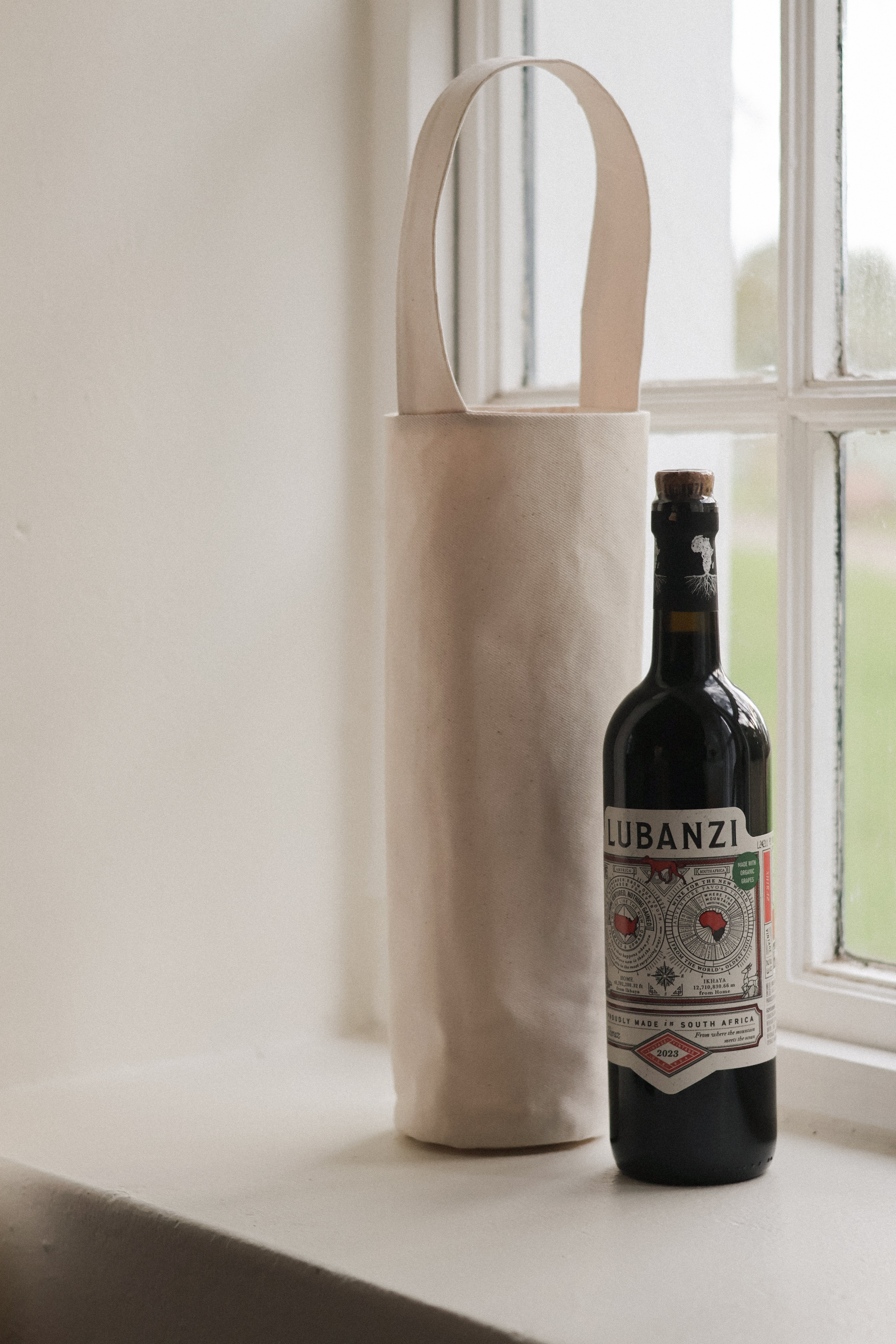 Protea Wine Bag