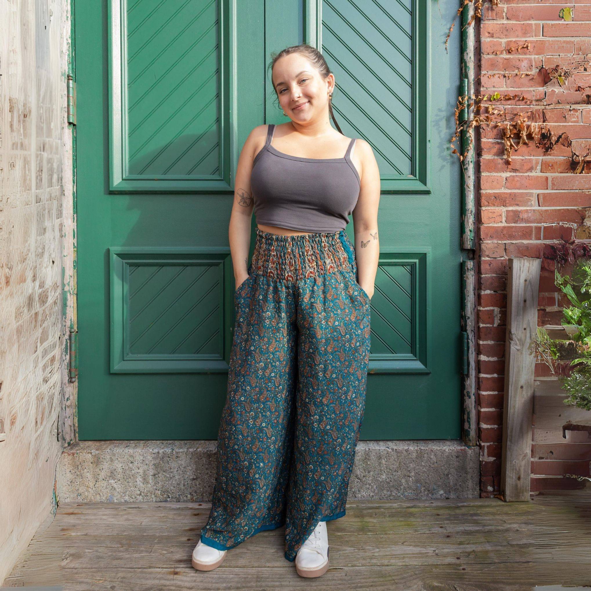 Free Spirit Wide-Leg Palazzo Pants with Pockets