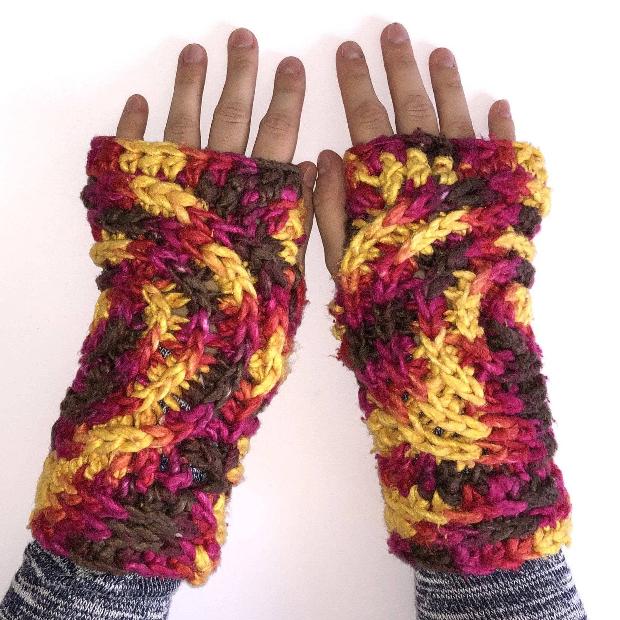 Freeform Gauntlet Crochet Kit