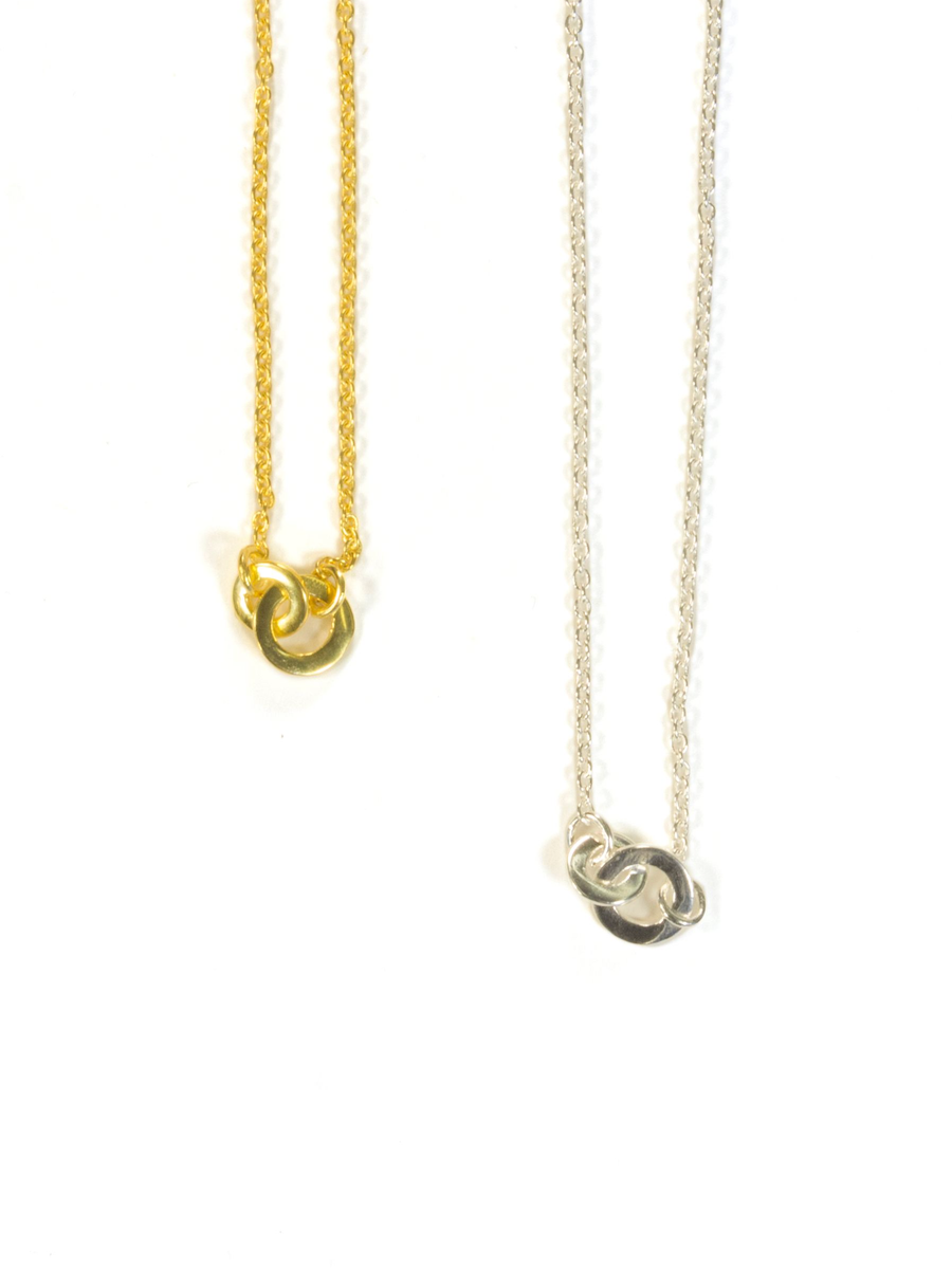 Interlocking Circles Friendship Necklaces