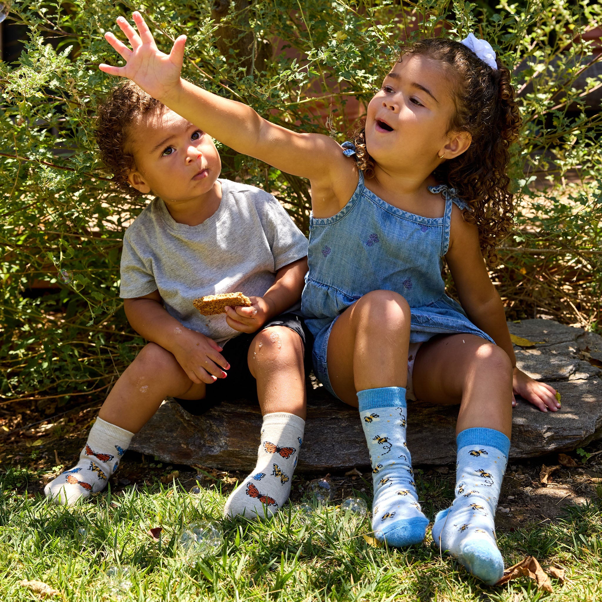 Kids Socks that Protect Bees